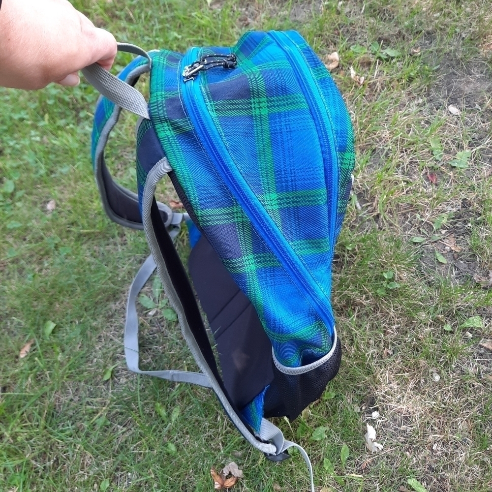 🛍 Columbia Beacon Daypack Backpack 2 water bottle pockets blue green plaid - Picture 9 of 14